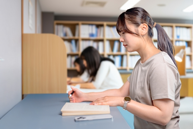 静寂をデザインする暮らし方：防音の基礎知識と実践で手に入れる快適空間